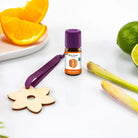 Baldini Mini-Duftset "Gute Besserung" mit Feelkraft Öl und Blütenanhänger, zitrusfrisch und belebend.