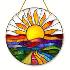 Kunstvolles Sonnenfänger Fensterbild Sonnenaufgang in leuchtenden Farben und harmonischem Design, für warme Stimmung.