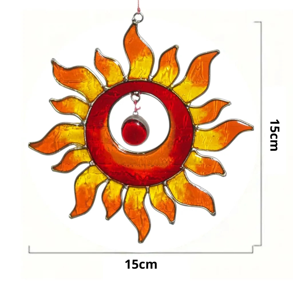 Sonnenfänger Sonne in Rot-Gelb aus Resin, 15 cm Durchmesser, für magische Farbspiele und gute Stimmung.