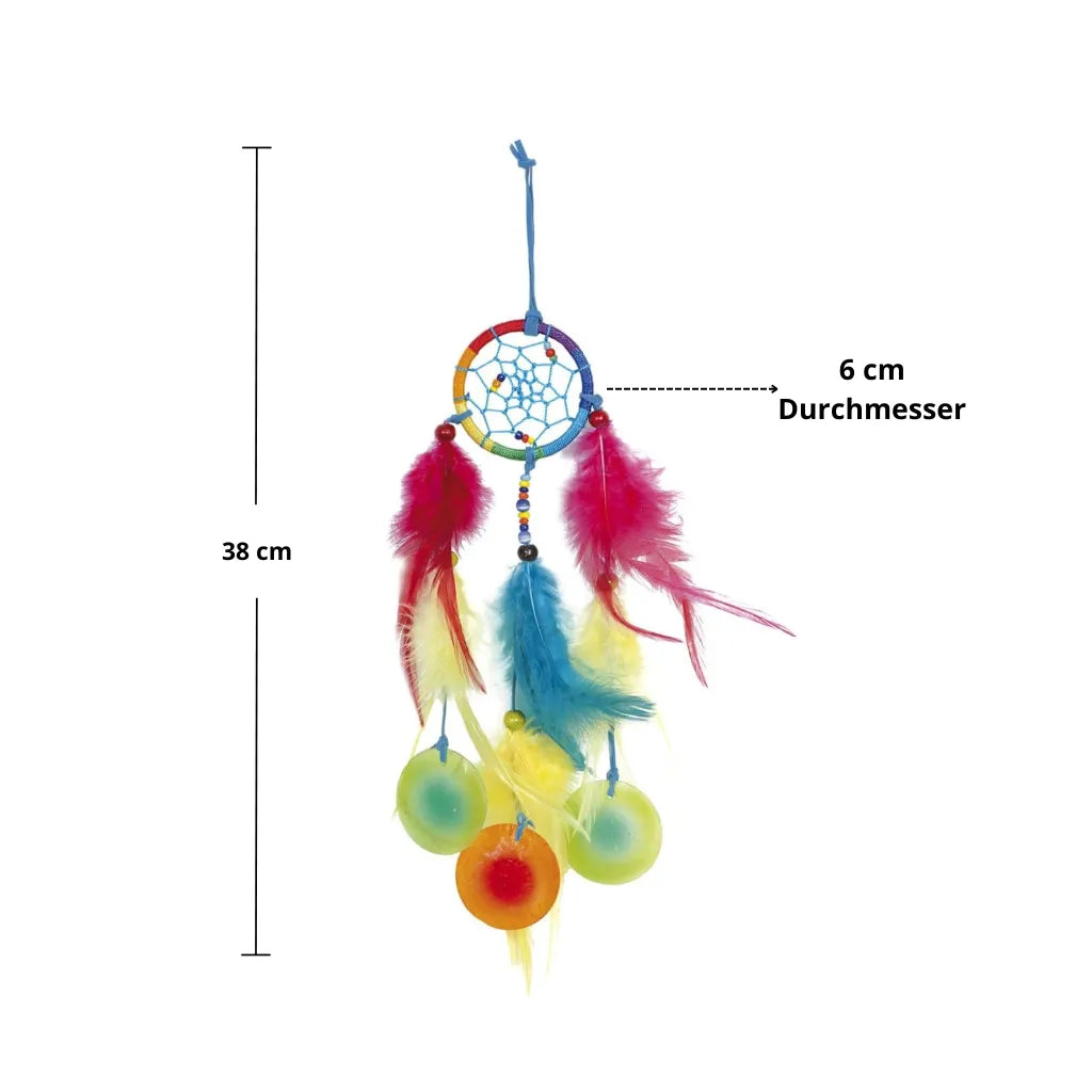 Traumfänger Regenbogen Maße: 38cm lang, 6cm Durchmesser, mit bunten Federn.
