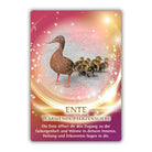 Orakelkarte "Ente - Wärmende Herzensliebe" aus dem Krafttier-Orakel von Jeanne Ruland. Abgebildet ist eine Ente mit Küken und einer Botschaft über Geborgenheit und Wärme.